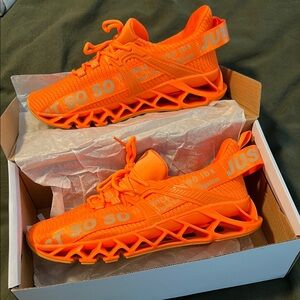 Women’s JUST SO SO Shoes